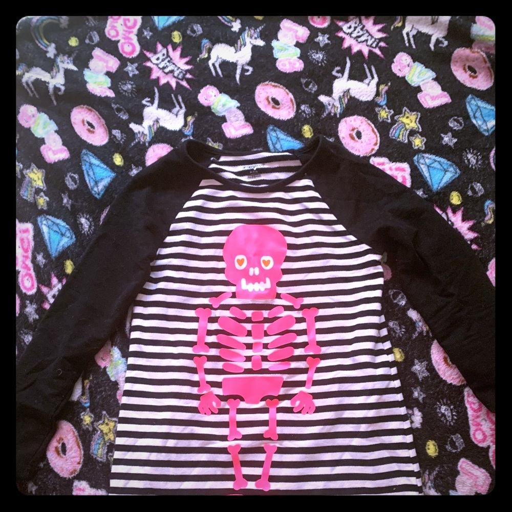 Skeleton stripe gown black, pink & white